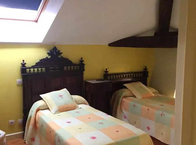 بيت ريفي La Casona De Lomas Arenas de Iguña